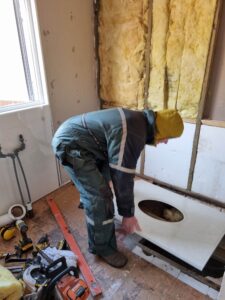 conversion bathroom to wet room